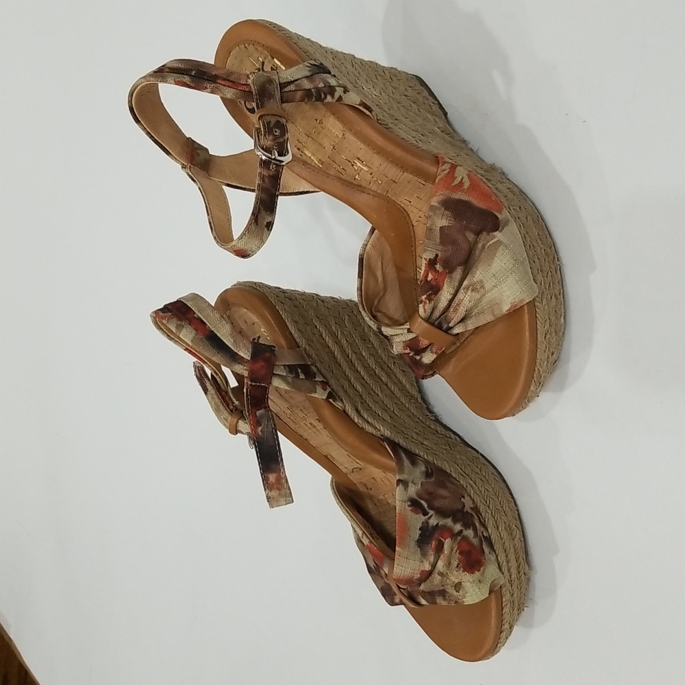 SOFFT Platform Wedge Strappy Sandals - Picture 4 of 6